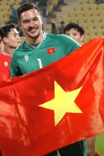 Hồ Sơ YIN-1ABOZX9: Chờ Nguồn Đối Chiếu